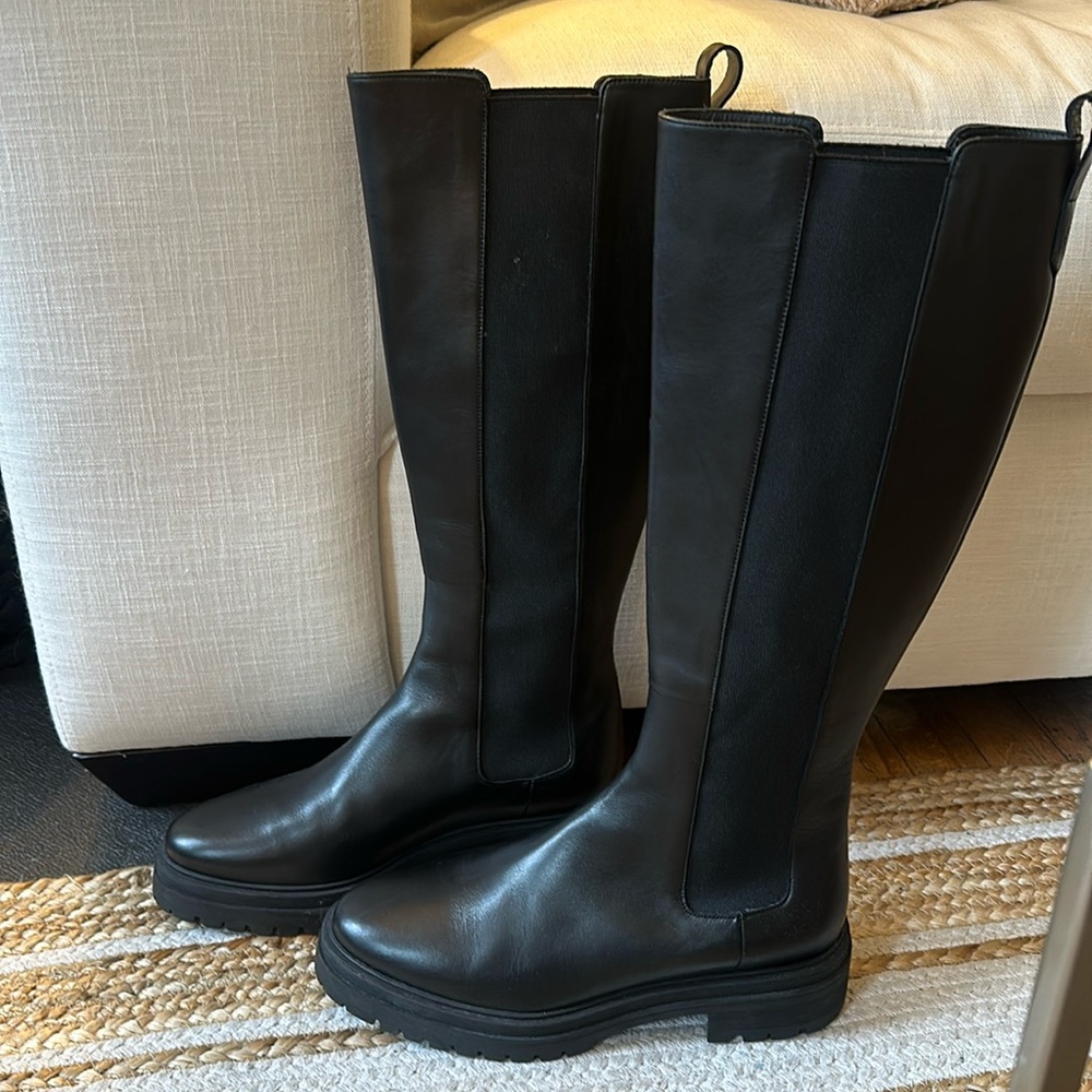 BRAND NEW ba&sh boots